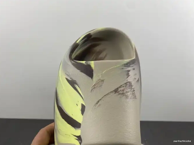 Adidas Yeezy Slide FZ5899 0517